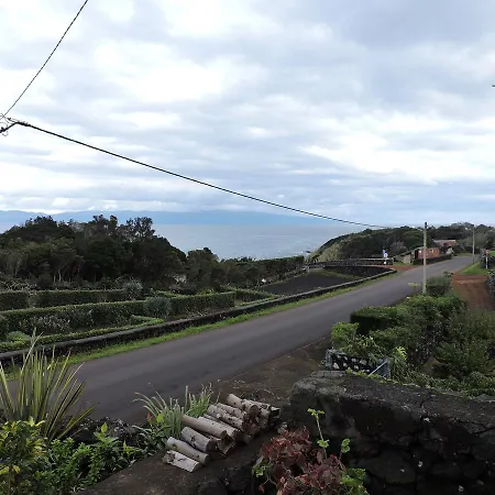 Adega Acoreana * Prainha (Sao Roque do Pico)